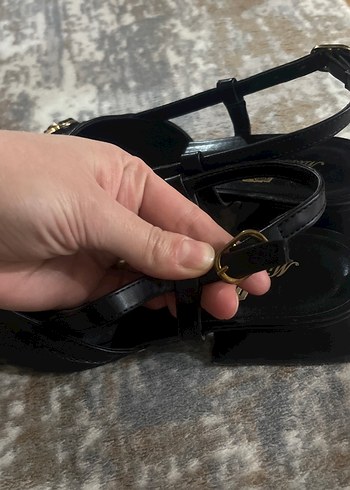 Siyah Deri Tokalı Kadın Topuklu Ayakkabı - Görsel 3