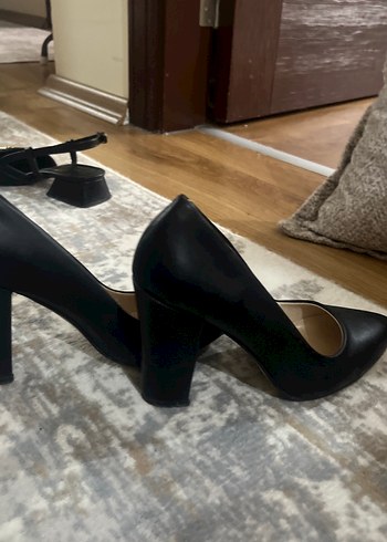 Klasik Siyah Stiletto Topuklu Kadın Ayakkabı - Görsel 4