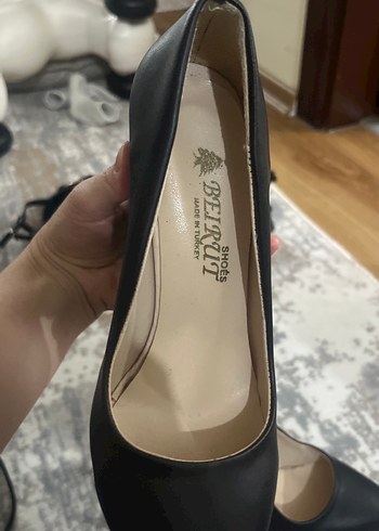 Klasik Siyah Stiletto Topuklu Kadın Ayakkabı - Görsel 3