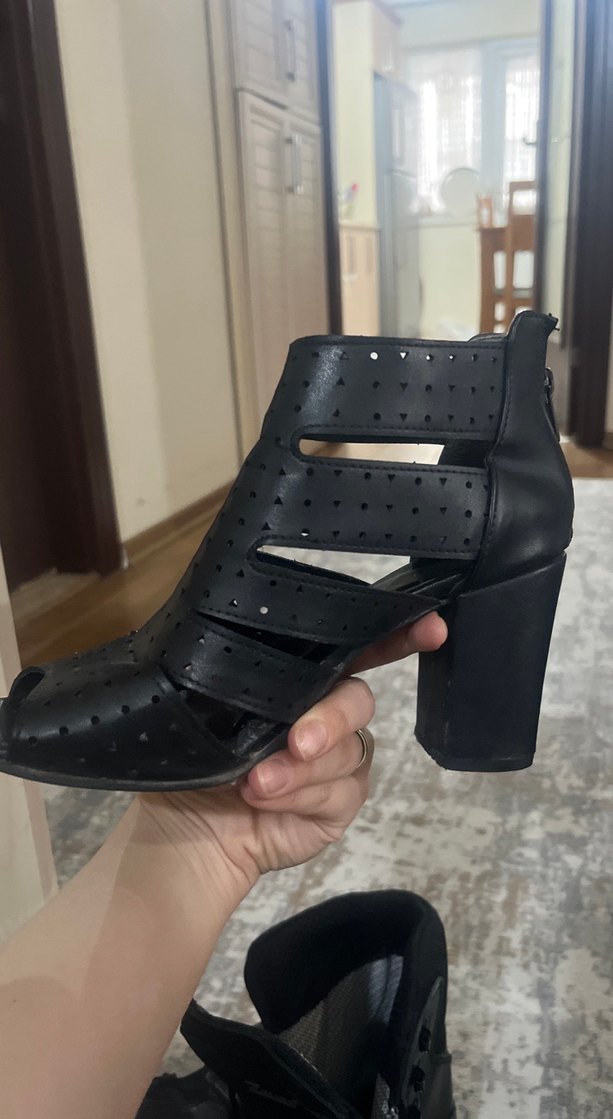 Topuklu sandalet tarzı topuklu - Görsel 3