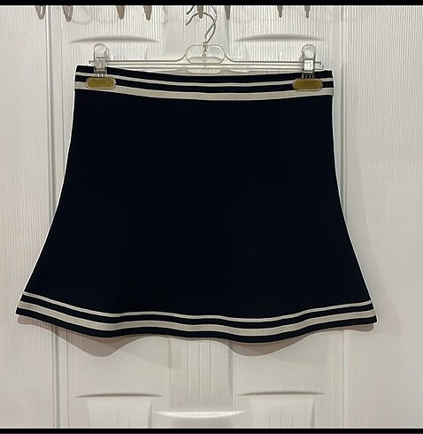 Zara 38 beden koyu lacivert triko mini etek .