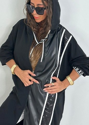 Siyah Kapüşonlu Uzun Salaş Elbise - Görsel 3