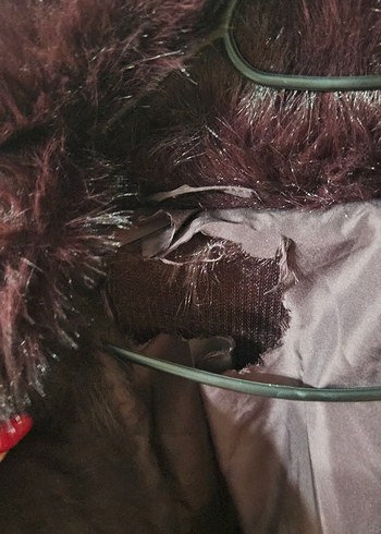 Bordo Peluş Detaylı Kadın Kaban - Görsel 3