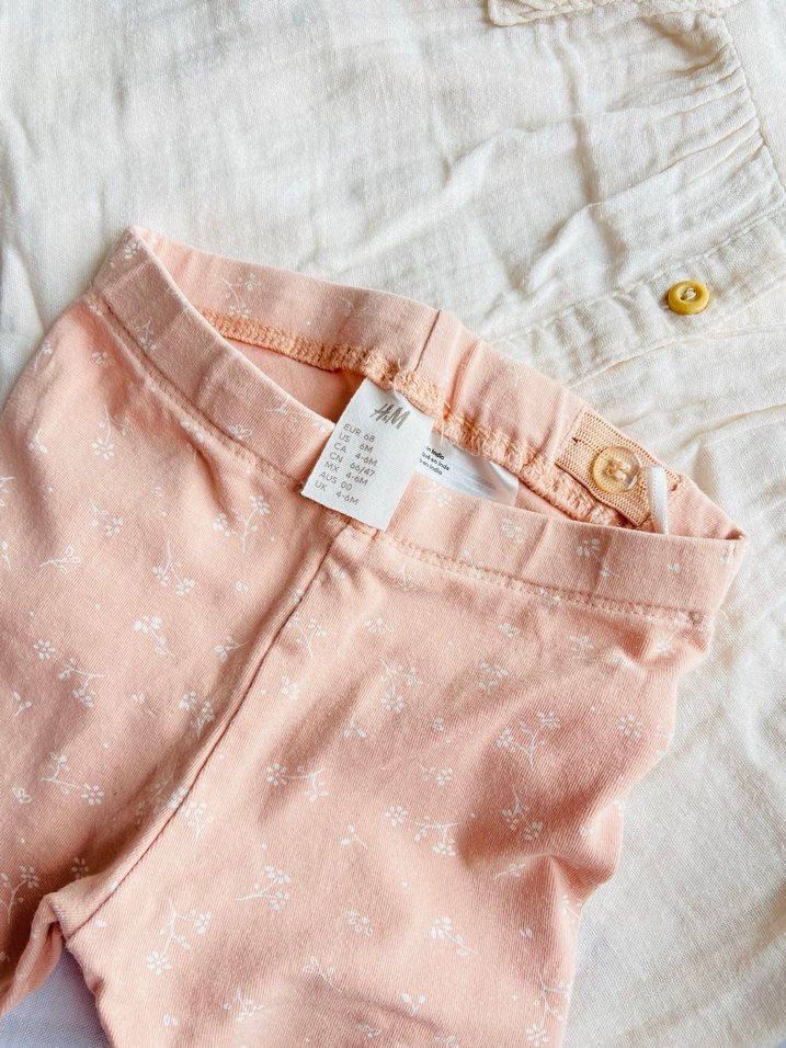 H&M Düğmeli Beyaz Kolsuz Bebek Kıyafet Takımı - Görsel 4