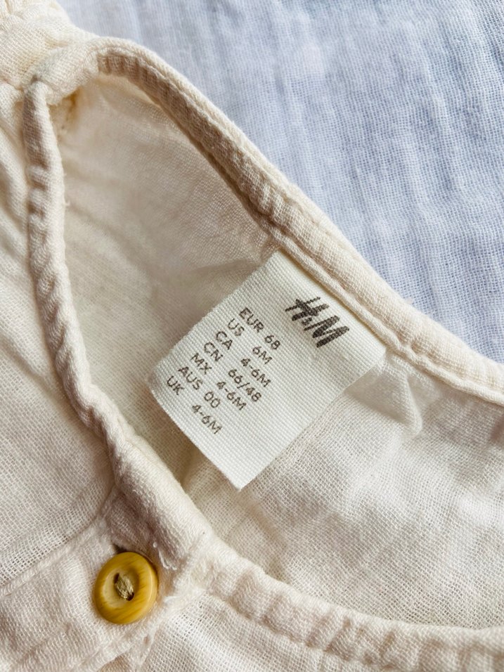 H&M Düğmeli Beyaz Kolsuz Bebek Kıyafet Takımı - Görsel 3