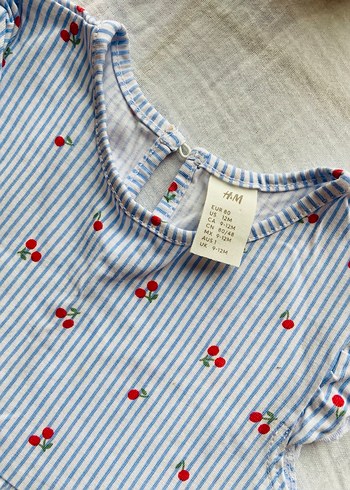 Kız Çocuk Mavi Nakışlı Fırfırlı Elbise - Görsel 3