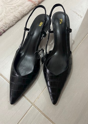 Zara Arkası Açık Kabartmalı Ayakkabı - Görsel 7