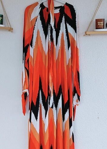 50 Beden Elbise
