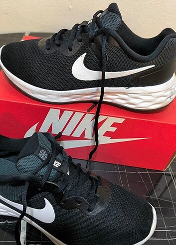 Nike Nike revolution