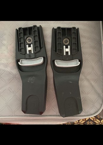 Gri Bebek Oto Koltuğu Adaptörü