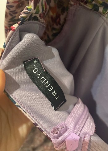 Mor-Pembe Saten Elbise - Görsel 4