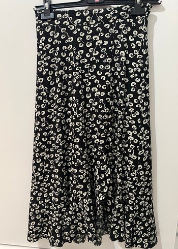 Midi Etek, Fırfırlı yırtmaç - Görsel 6