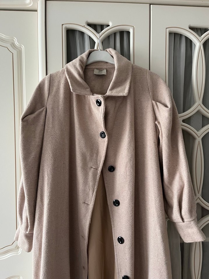 Ümran Özbek kışlık palto - Görsel 2