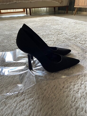 Bershka stiletto