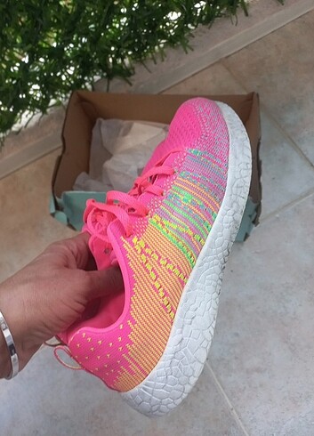 36 Beden Orj.skechers 36 no