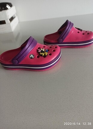24 Beden Crocs
