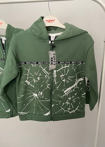 Çocuklar için kapüşonlu yeşil sweatshirt - Görsel 2