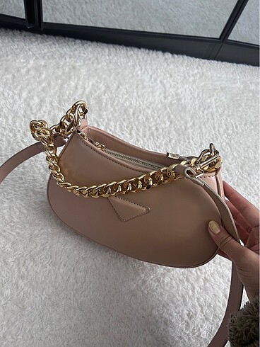 Nişantaşı shoes sıfır çanta baget çapraz zincirli gold