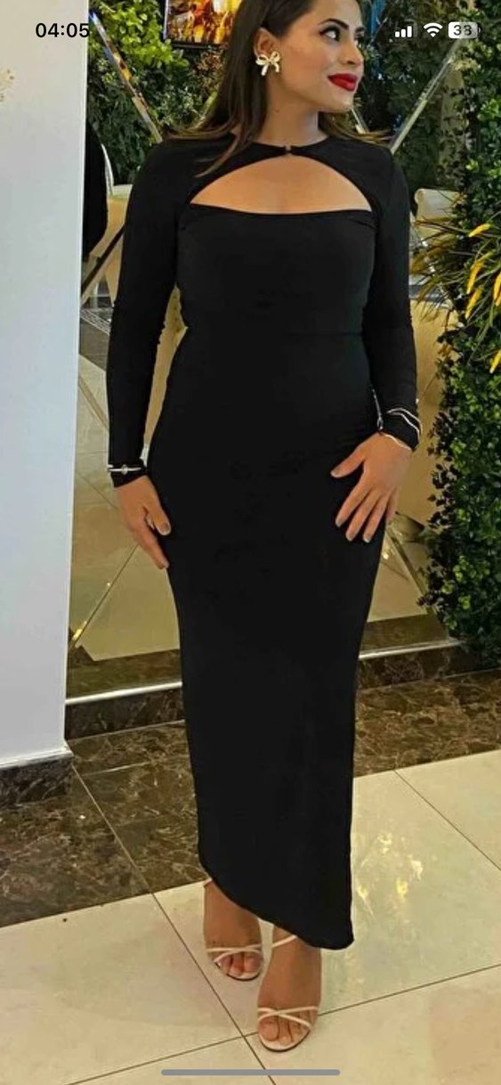 Siyah Uzun Sırt Dekolteli Kadın Elbise - Görsel 2