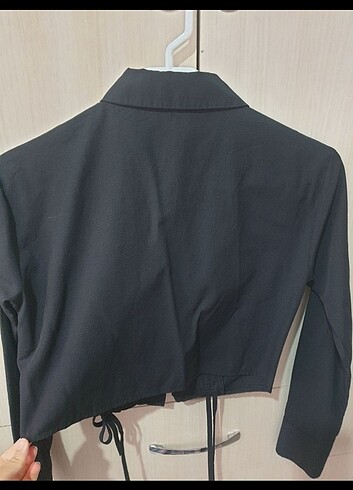 H&M Crop gömlek