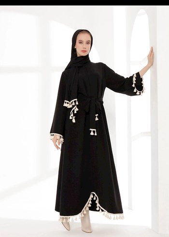 Diğer Püsküllü Siyah Uzun Bohem Abaya