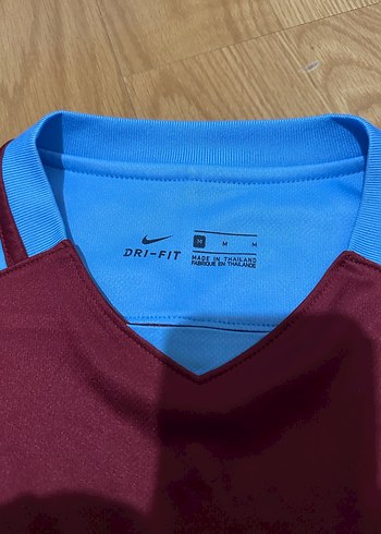 Erkek Bordo Mavi Kısa Kollu Spor Tişört Trabzonspor forma - Görsel 3