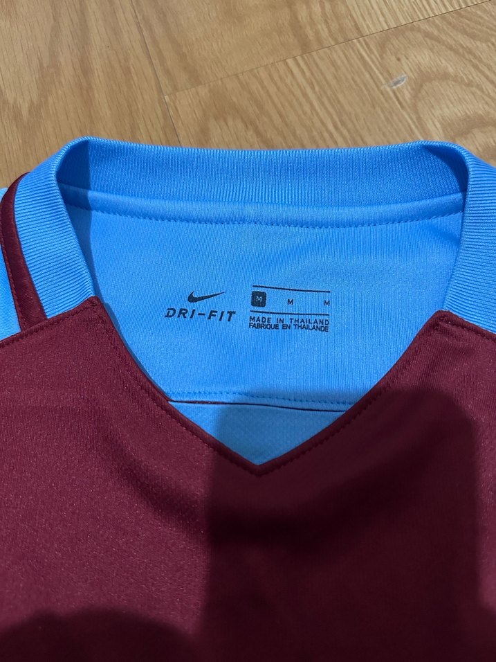 Erkek Bordo Mavi Kısa Kollu Spor Tişört Trabzonspor forma - Görsel 3