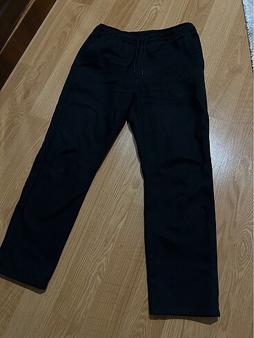 Defacto jogger