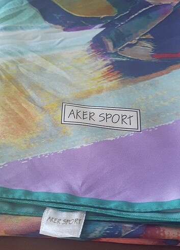 Aker sport eşarp