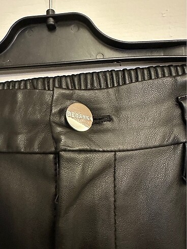 s Beden Bershka yüksek bel deri pantolon