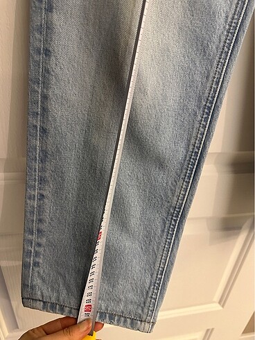 38 Beden mavi Renk ZARA yüksek bel jean