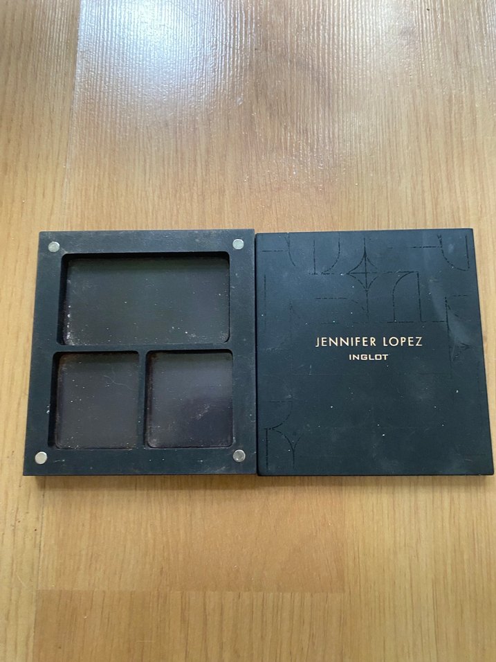 İnglot Jennifer Lopez boş  Far Paleti Siyah - Görsel 2