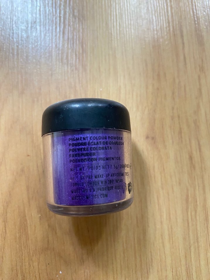 MAC Parlak Mor Toz Far pigment - Görsel 3