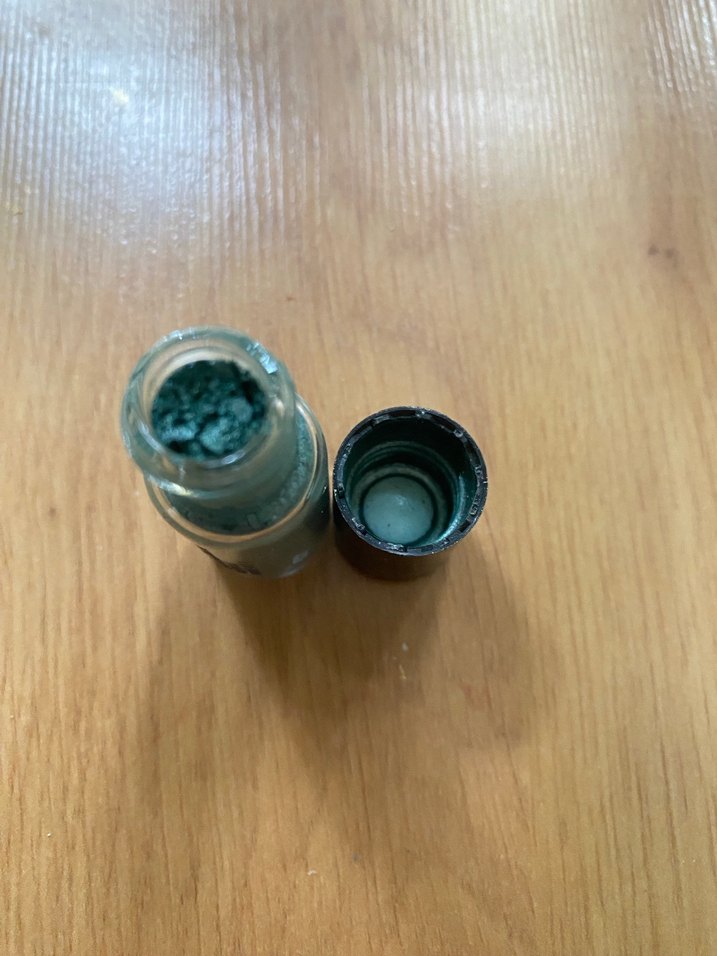 Mac Parlak Turkuaz pigment far - Görsel 3