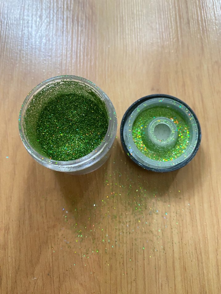 Mac Parlak Yeşil pigment - Görsel 3