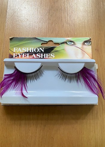 Renkli Mor Takma Kirpikler - Görsel 2