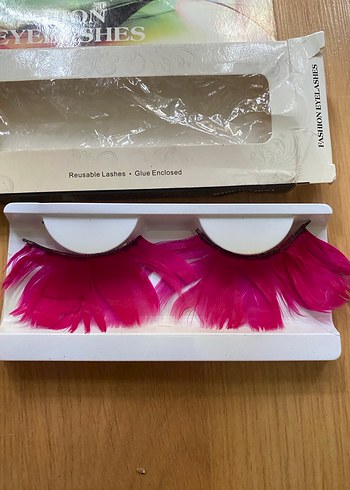 Renkli Pembe Takma Kirpikler - Görsel 2