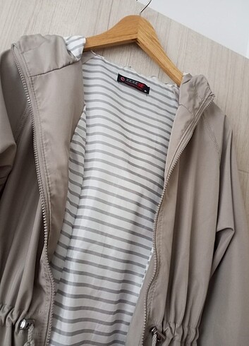 Yağmurluk - Görsel 2