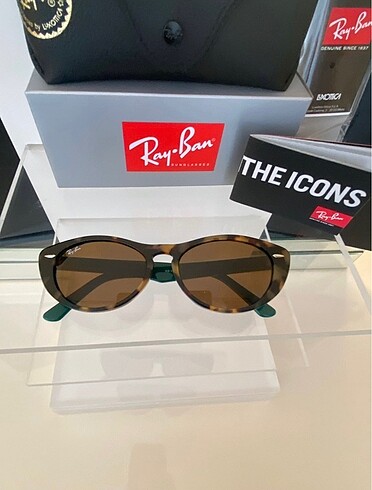 Beden Rayban gözlük