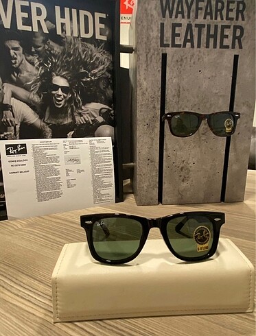 Rayban Wayfarer 52 Ekartman eğik değil