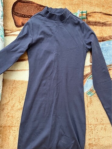 xs Beden Stradivarius elbise