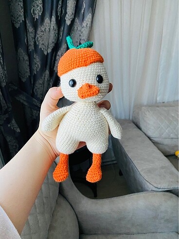 Amigurumi portakal ördek oyuncak