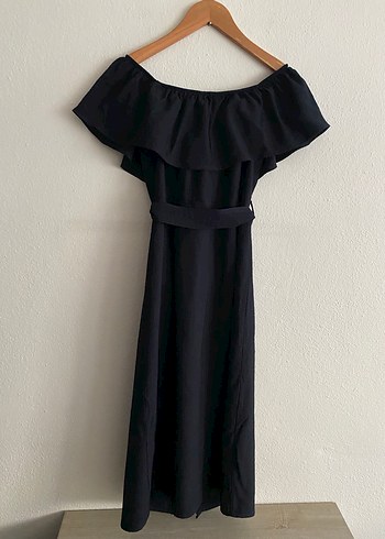 LCW Madonna Yaka Düğmeli Elbise - Görsel 4