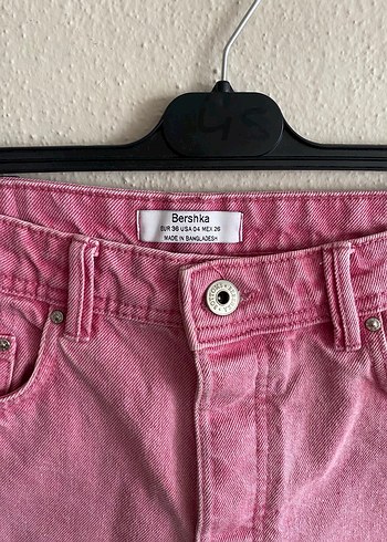 Bershka Denim Şort - Görsel 4