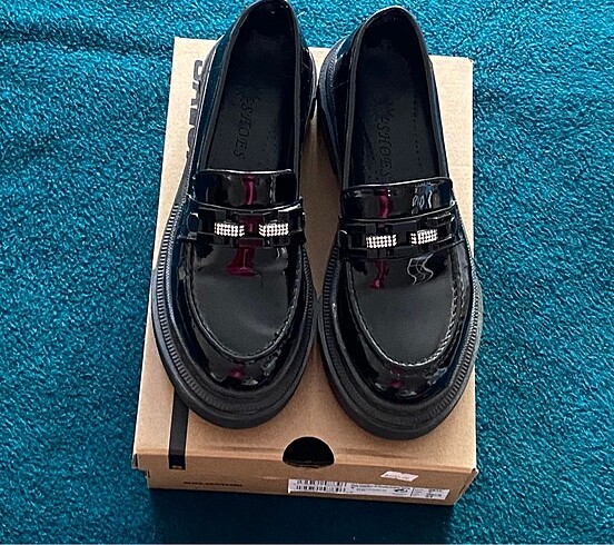 38 Beden Shoes Siyah Rugan Ayakkabı
