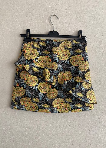 Sarı Çiçek Desenli Fırfırlı Mini Etek