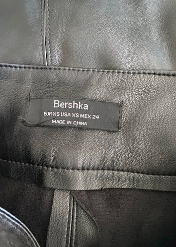 xs Beden Bershka Siyah Deri Etek