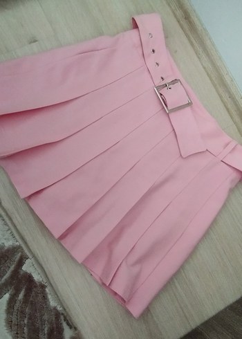 Pembe Pilili Mini şort etek