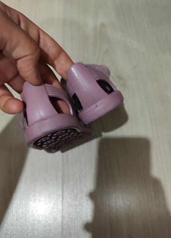 22 Beden mor Renk Lc Waikiki kız çocuk terlik