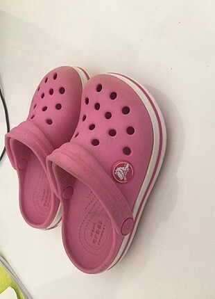 25 Beden Crocs